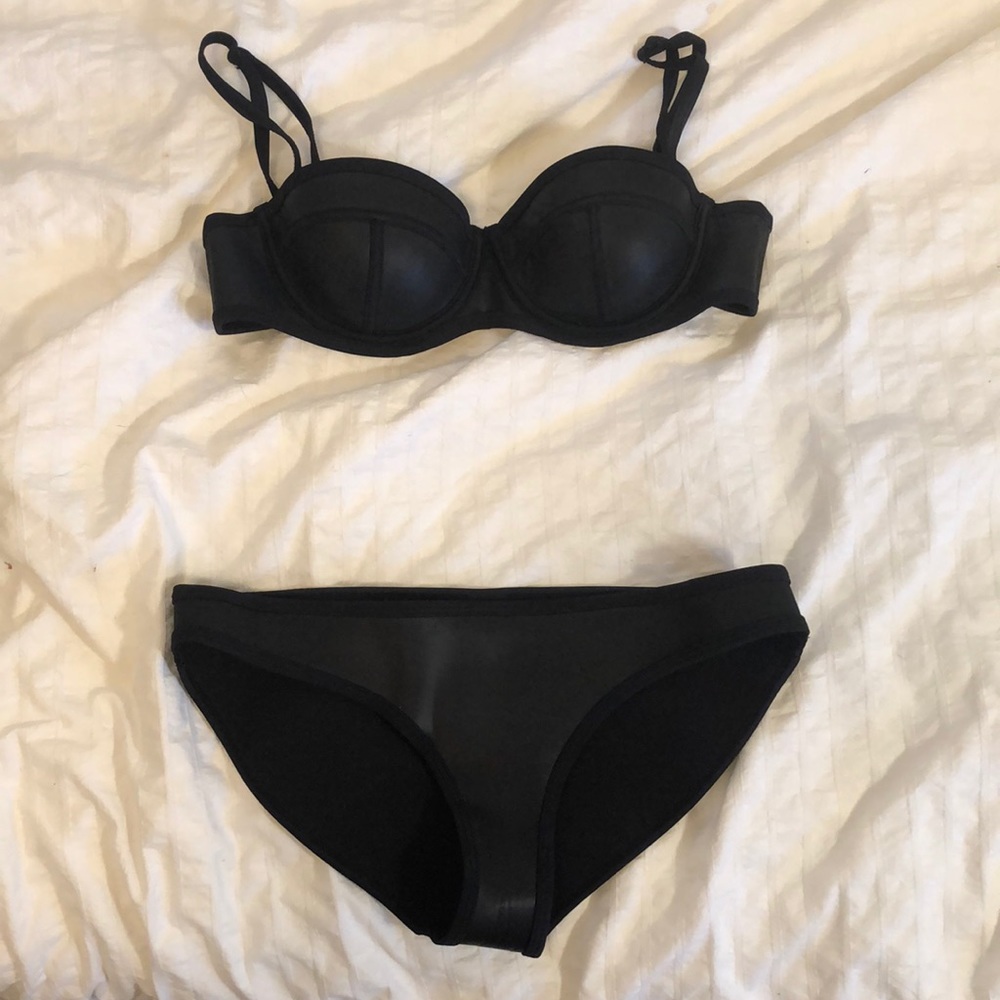 TRIANGL BIKINI